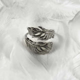 Adjustable Floating Feather Ring