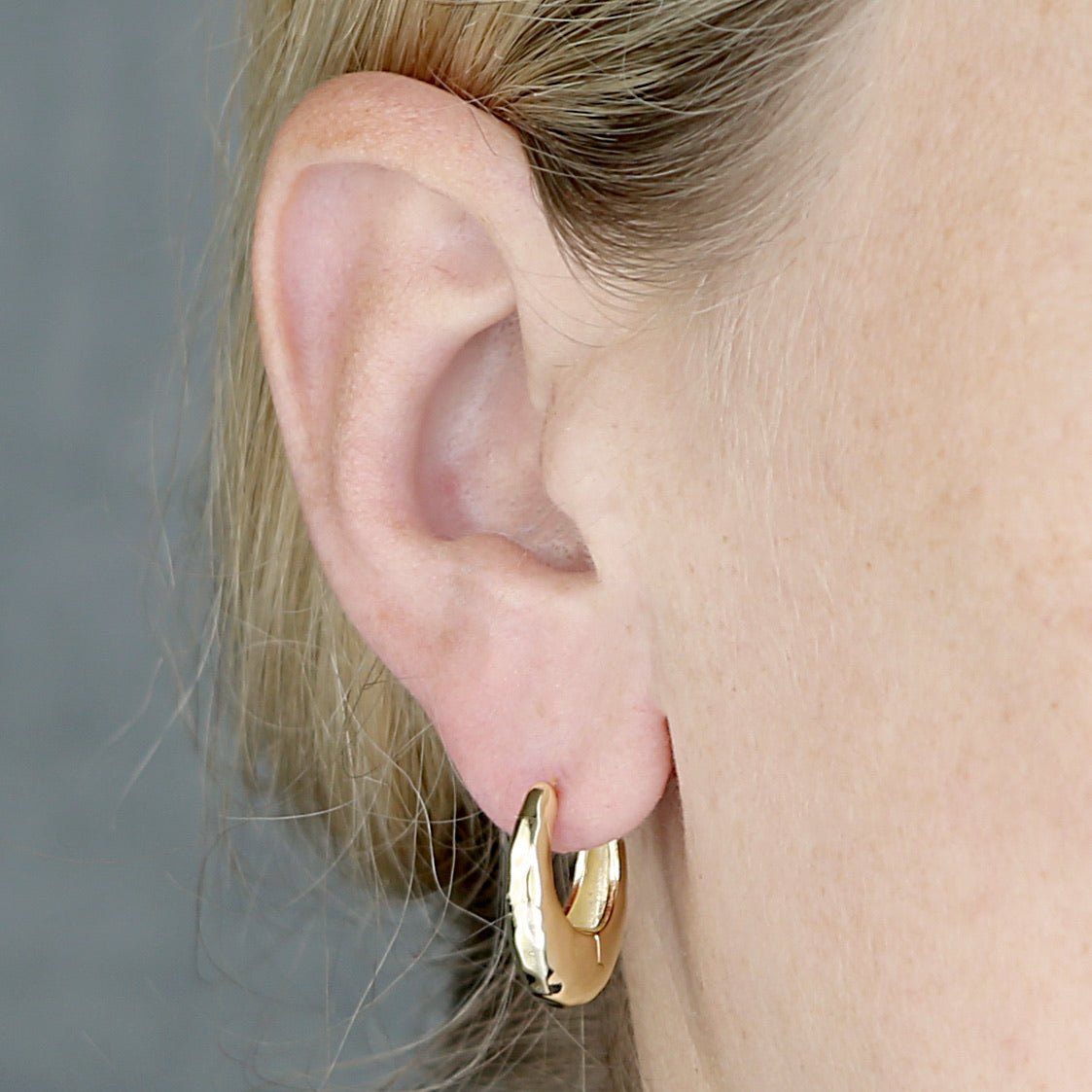 Textured Oval Hoop Earrings